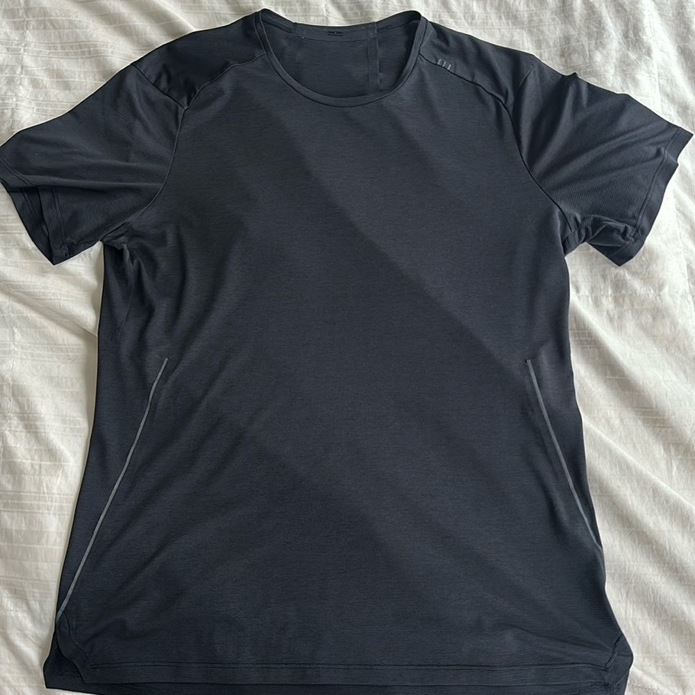 LULU T-SHIRT